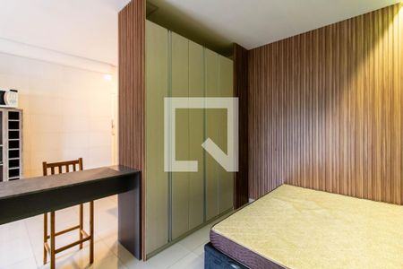 Quarto  de kitnet/studio para alugar com 0 quarto, 25m² em Jardim Adriana, Guarulhos