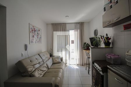 Sala/Cozinha de apartamento à venda com 2 quartos, 36m² em Cambuci, São Paulo