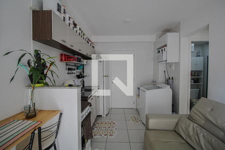 Sala/Cozinha de apartamento à venda com 2 quartos, 36m² em Cambuci, São Paulo