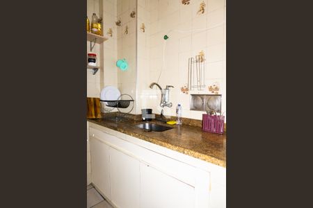 Apartamento à venda com 110m², 2 quartos e sem vagaCozinha