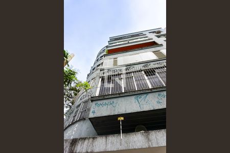 Apartamento à venda com 110m², 2 quartos e sem vagaFachada