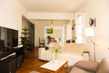 Apartamento à venda com 110m², 2 quartos e sem vagaSala