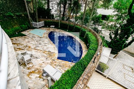 Apartamento à venda com 160m², 3 quartos e 3 vagas Apartamento à venda com 160m², 3 quartos e 3 vagasÁrea comum