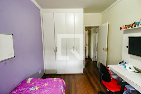 Apartamento à venda com 160m², 3 quartos e 3 vagas Apartamento à venda com 160m², 3 quartos e 3 vagasSuíte 1 - rmários