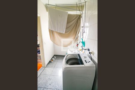 Apartamento à venda com 160m², 3 quartos e 3 vagas Apartamento à venda com 160m², 3 quartos e 3 vagasÁrea de Serviço