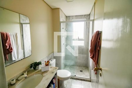 Apartamento à venda com 160m², 3 quartos e 3 vagas Apartamento à venda com 160m², 3 quartos e 3 vagasBanheiro da Suíte 1