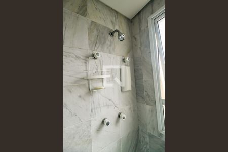 Apartamento à venda com 160m², 3 quartos e 3 vagas Apartamento à venda com 160m², 3 quartos e 3 vagasBanheiro da Suíte 1