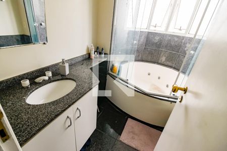 Apartamento à venda com 160m², 3 quartos e 3 vagas Apartamento à venda com 160m², 3 quartos e 3 vagasBanheiro da Suíte 3