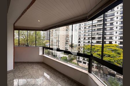 Sacada de apartamento para alugar com 4 quartos, 163m² em Brooklin, São Paulo