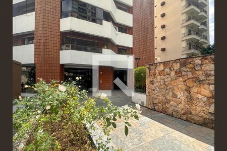 Apartamento para alugar com 163m², 4 quartos e 3 vagasÁrea comum 