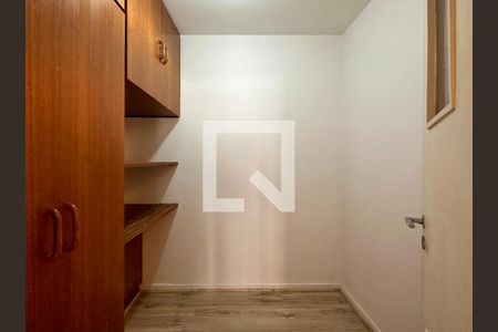 Apartamento para alugar com 163m², 4 quartos e 3 vagasQuarto de Serviço