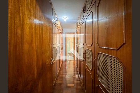 Apartamento para alugar com 163m², 4 quartos e 3 vagasCloset da Suíte 1