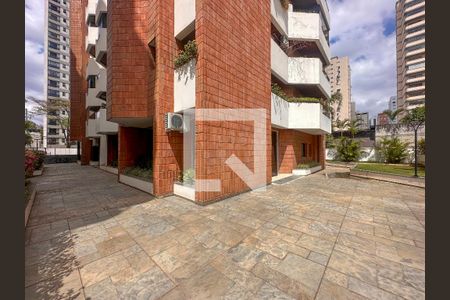 Apartamento para alugar com 163m², 4 quartos e 3 vagasÁrea comum