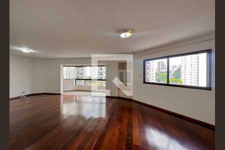 Sala de apartamento para alugar com 4 quartos, 163m² em Brooklin, São Paulo