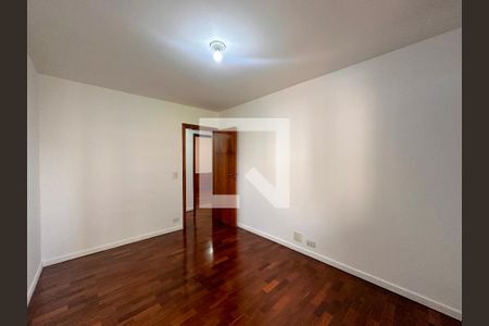 Apartamento para alugar com 163m², 4 quartos e 3 vagasQuarto 4