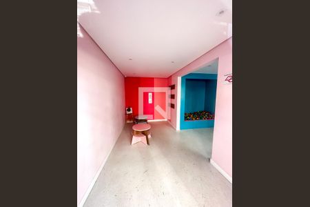 Apartamento à venda com 32m², 1 quarto e sem vagaÁrea comum 