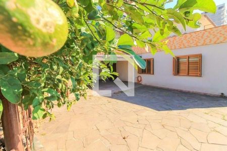 Casa à venda com 192m², 5 quartos e 2 vagas