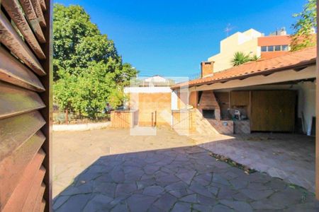 Casa à venda com 192m², 5 quartos e 2 vagas