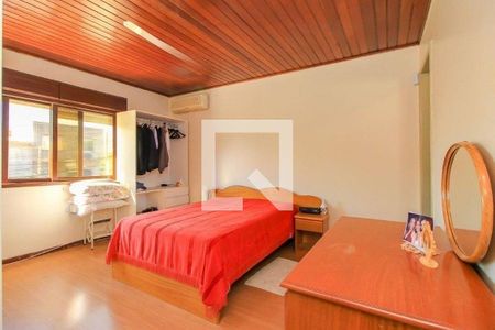 Casa à venda com 192m², 5 quartos e 2 vagas