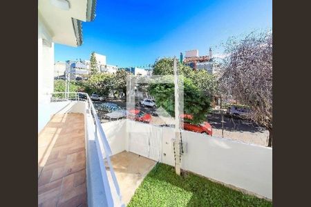 Casa à venda com 130m², 2 quartos e 3 vagas