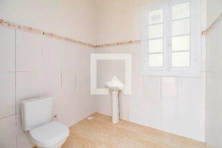 Casa à venda com 2 quartos, 130m² em Santa Cecília, Porto Alegre