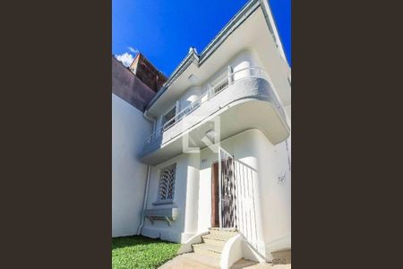 Casa à venda com 130m², 2 quartos e 3 vagas