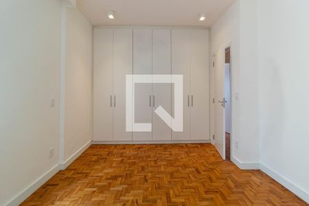 Apartamento à venda com 209m², 4 quartos e 2 vagasQuarto 2