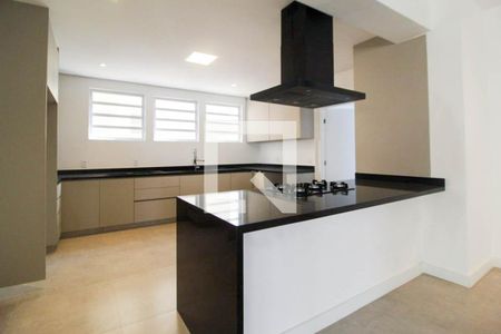 Apartamento à venda com 209m², 4 quartos e 2 vagasCozinha