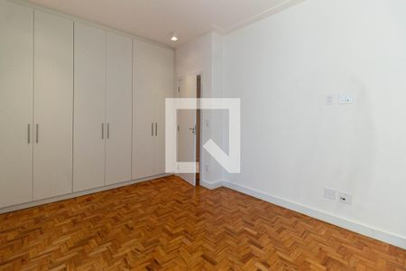 Apartamento à venda com 209m², 4 quartos e 2 vagasQuarto 2