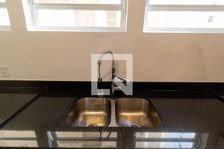 Apartamento à venda com 209m², 4 quartos e 2 vagasCozinha