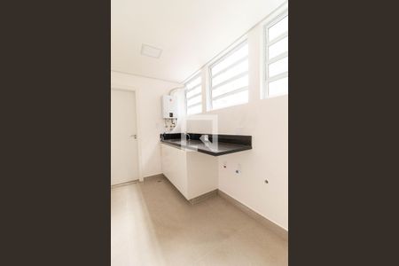 Apartamento à venda com 209m², 4 quartos e 2 vagasCozinha