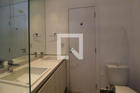 Apartamento à venda com 209m², 4 quartos e 2 vagasBanheiro