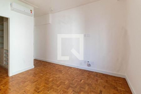 Apartamento à venda com 209m², 4 quartos e 2 vagasQuarto 3