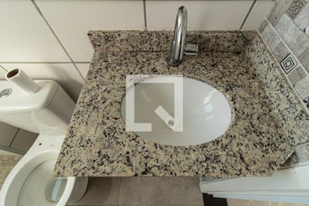 Apartamento para alugar com 48m², 2 quartos e 1 vaga Apartamento para alugar com 48m², 2 quartos e 1 vagaBanheiro