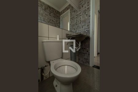 Banheiro de apartamento para alugar com 2 quartos, 48m² em Aparecidinha, Sorocaba