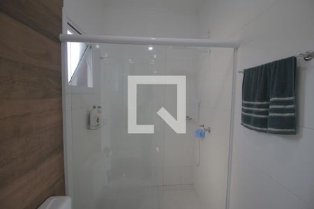 Casa à venda com 179m², 3 quartos e 3 vagasBanheiro da Suíte