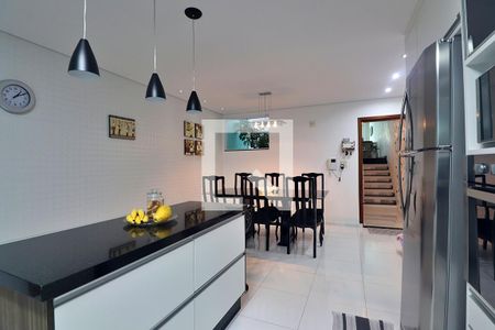 Casa à venda com 238m², 3 quartos e 3 vagasCozinha