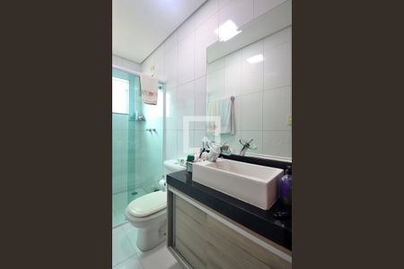 Casa à venda com 238m², 3 quartos e 3 vagasSuíte 2 - Banheiro