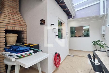 Casa à venda com 238m², 3 quartos e 3 vagasQuintal