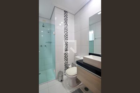 Casa à venda com 238m², 3 quartos e 3 vagasSuíte 1 - Banheiro