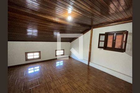 Casa à venda com 300m², 5 quartos e 1 vaga Casa à venda com 300m², 5 quartos e 1 vagaQuarto 1