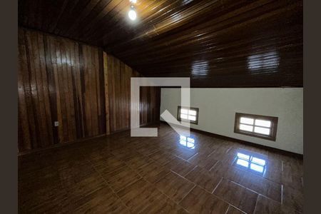 Casa à venda com 300m², 5 quartos e 1 vaga Casa à venda com 300m², 5 quartos e 1 vagaQuarto 1