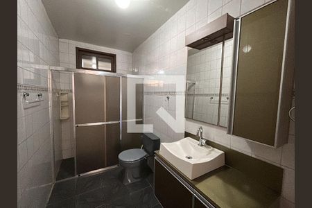 Casa à venda com 300m², 5 quartos e 1 vaga Casa à venda com 300m², 5 quartos e 1 vagaBanheiro