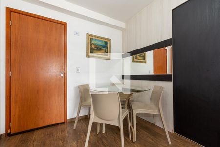 Sala de apartamento para alugar com 2 quartos, 60m² em Vista Alegre, Curitiba