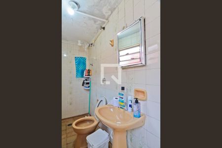 Casa à venda com 250m², 3 quartos e 2 vagasBanheiro 2