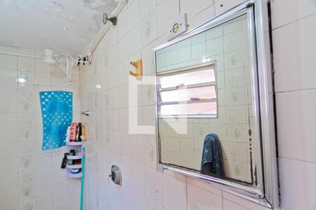 Casa à venda com 250m², 3 quartos e 2 vagasBanheiro 2