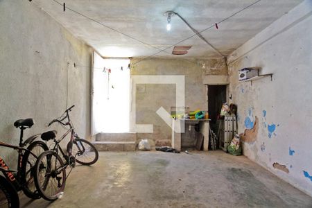 Casa à venda com 250m², 3 quartos e 2 vagasGaragem