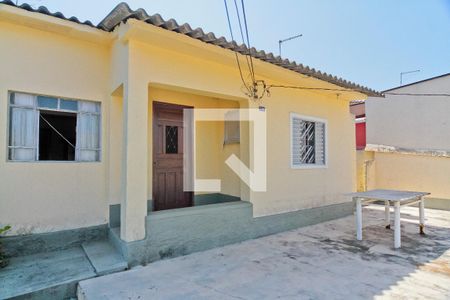 Casa à venda com 250m², 3 quartos e 2 vagasÁrea externa