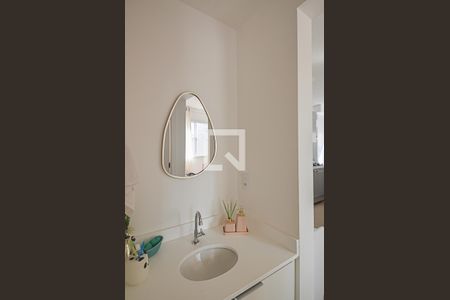 Apartamento à venda com 38m², 2 quartos e sem vaga Apartamento à venda com 38m², 2 quartos e sem vagaBanheiro