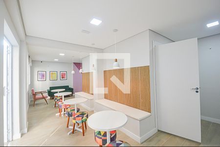 Apartamento à venda com 38m², 2 quartos e sem vaga Apartamento à venda com 38m², 2 quartos e sem vagaÁrea comum - Salão de festas